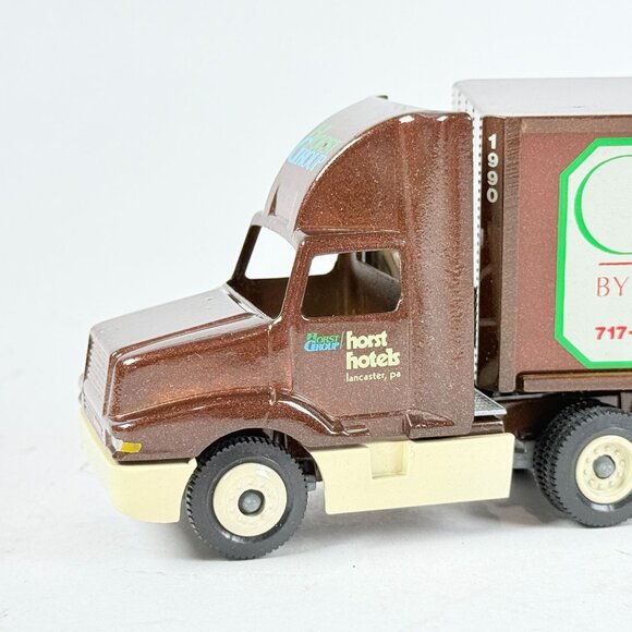 Winross 1990's Diecast Truck 1:64 Scale Horst Hotels Crest Hill Hilton Promo - Picture 6 of 9